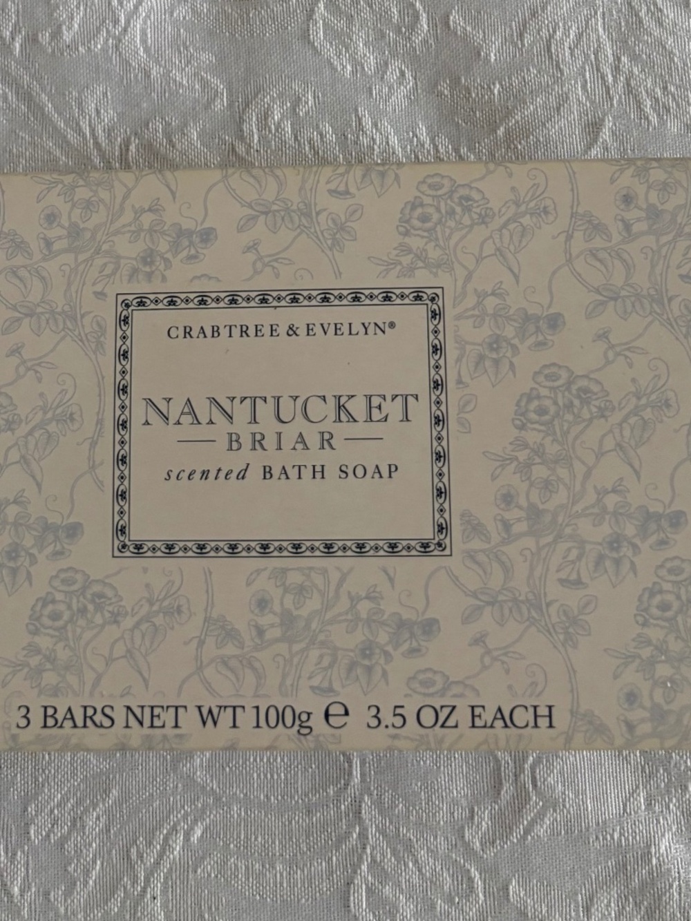 3 Bars Crabtree & Evelyn Nantucket Briar in Box New